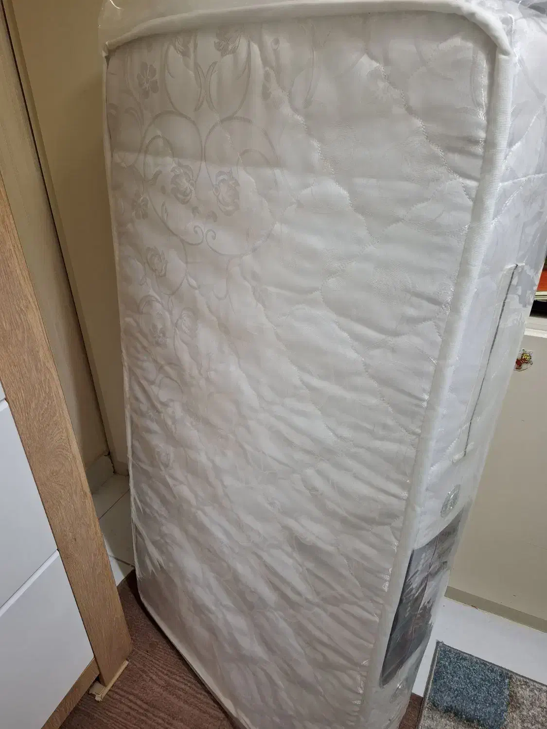 تشک نوزادی|تشک تختخواب|تبریز, |دیوار