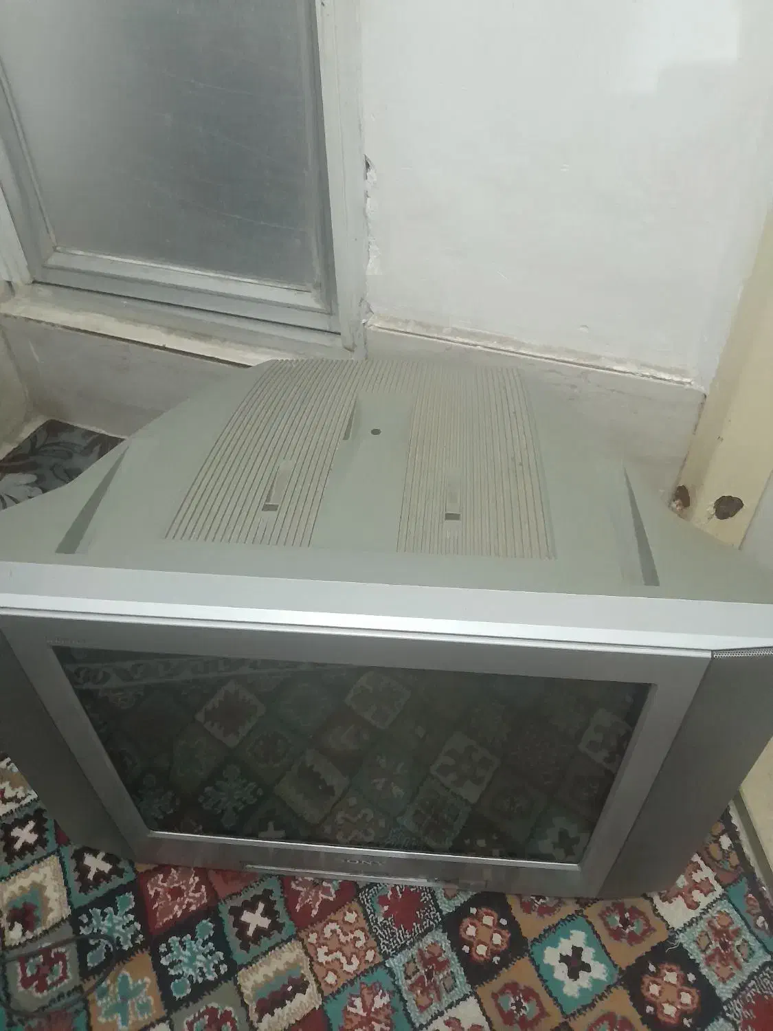 تلویزیون ۲۱اینج قدیمی سالم|تلویزیون و پروژکتور|اراک, |دیوار