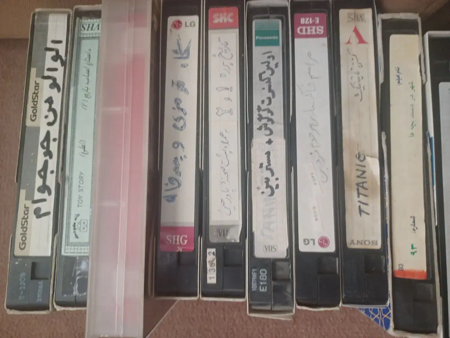 ۳۵ عدد فیلم ویدیویی ( دهه ۷۰)|پخشکننده DVD و ویدیو|کرج, گوهردشت|دیوار