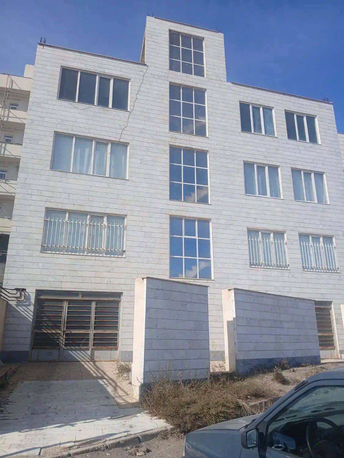 ۱۰۷ متر ۳ خوابه مسکن مهر ۲ ومین تبقه|فروش آپارتمان|نمین, |دیوار