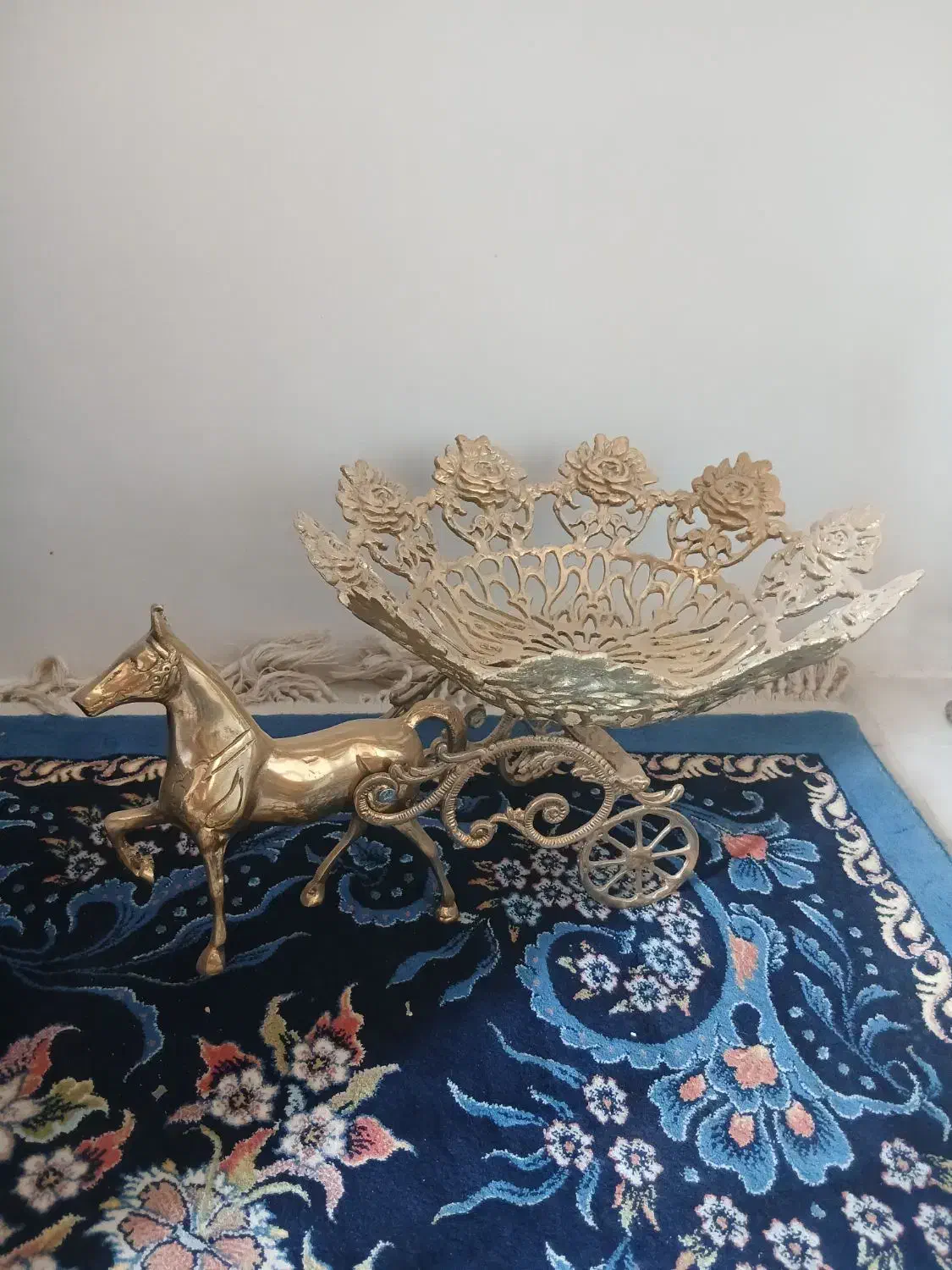 مجسمه برنز|مجسمه، تندیس، ماکت|رباط‌کریم, انجم آباد|دیوار