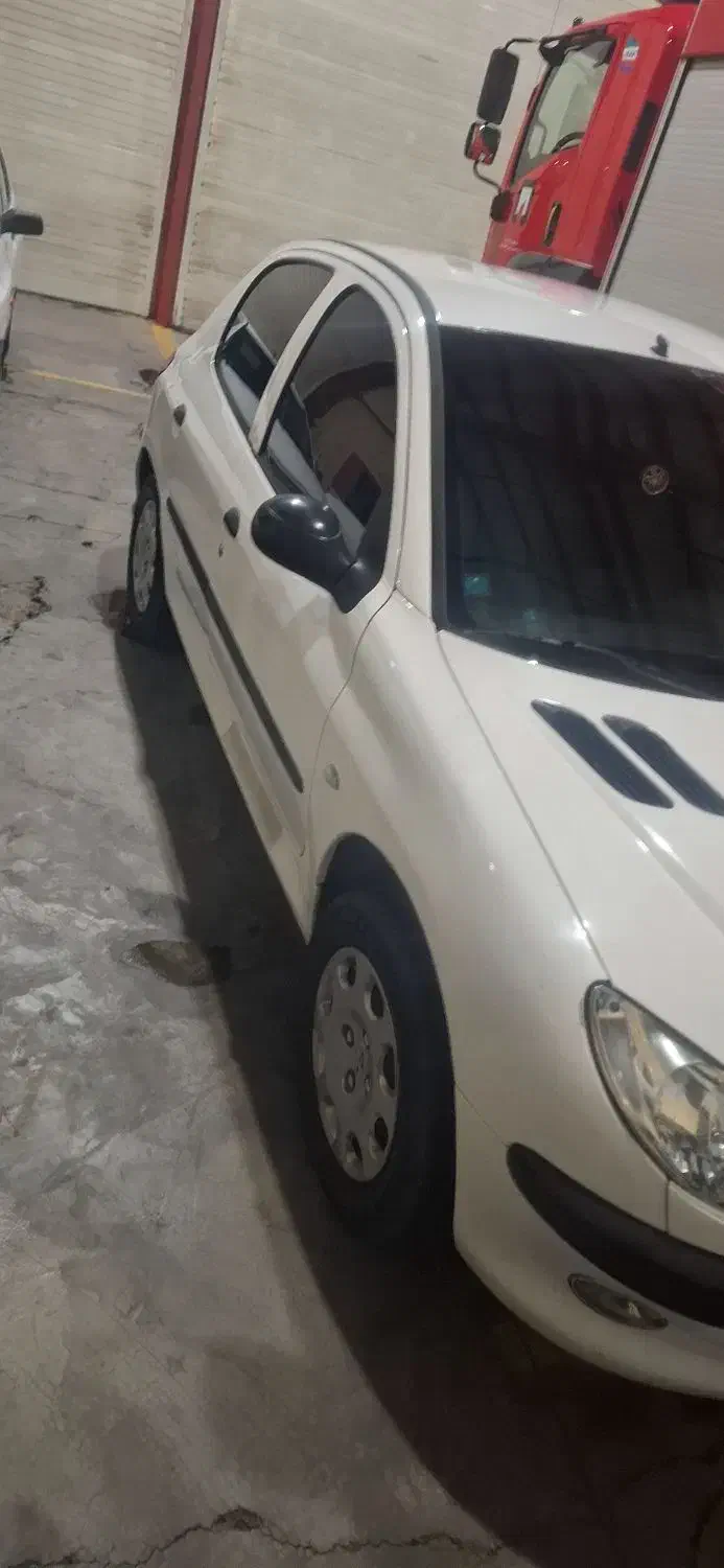 206  مدل 1399|خودرو سواری و وانت|اصفهان, شهرک کاوه|دیوار