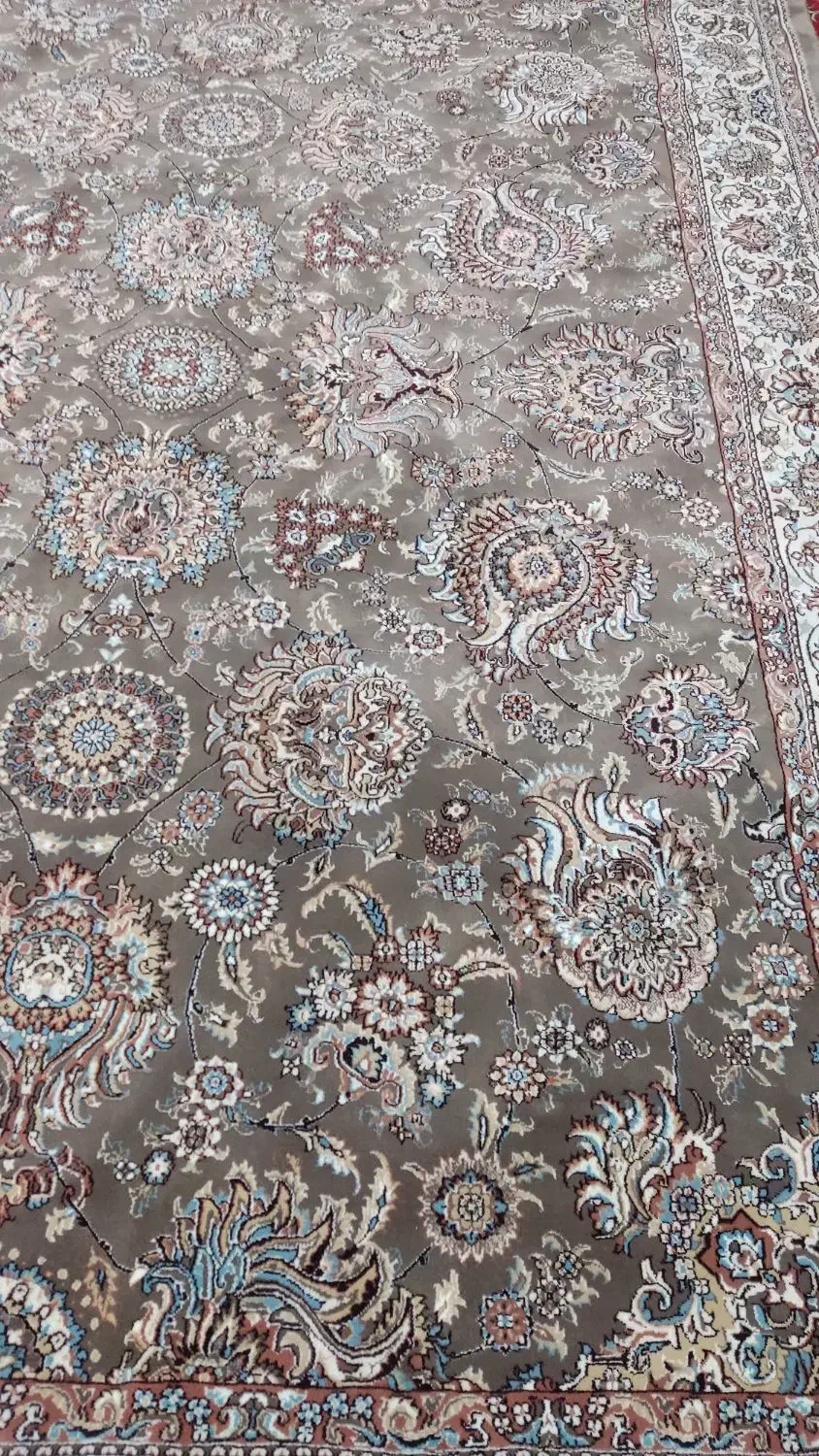 ۱تخته۹ متری و۱تخته ۶متری ۵۰۰ شانه گردویی|فرش|قم, شهدا|دیوار