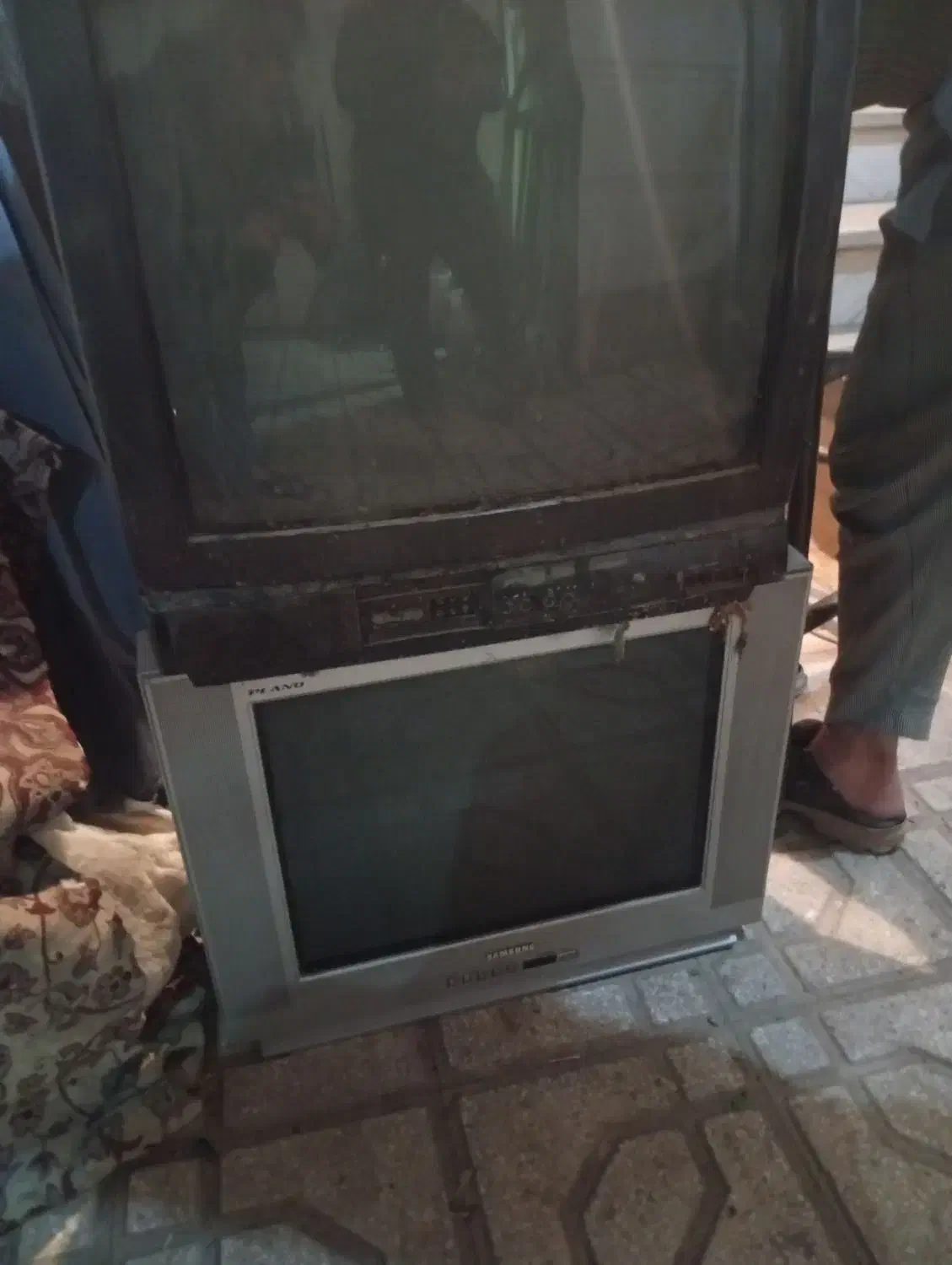 تلوزیون|تلویزیون و پروژکتور|سبزوار, شرق کال شمالی|دیوار