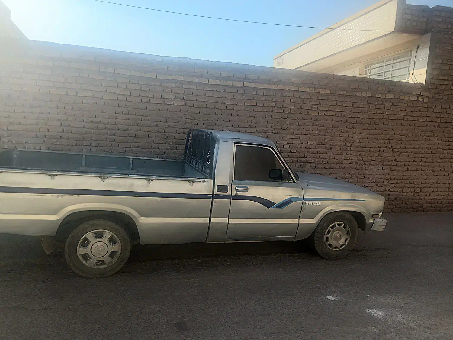 B2000|خودرو سواری و وانت|بردسیر, |دیوار