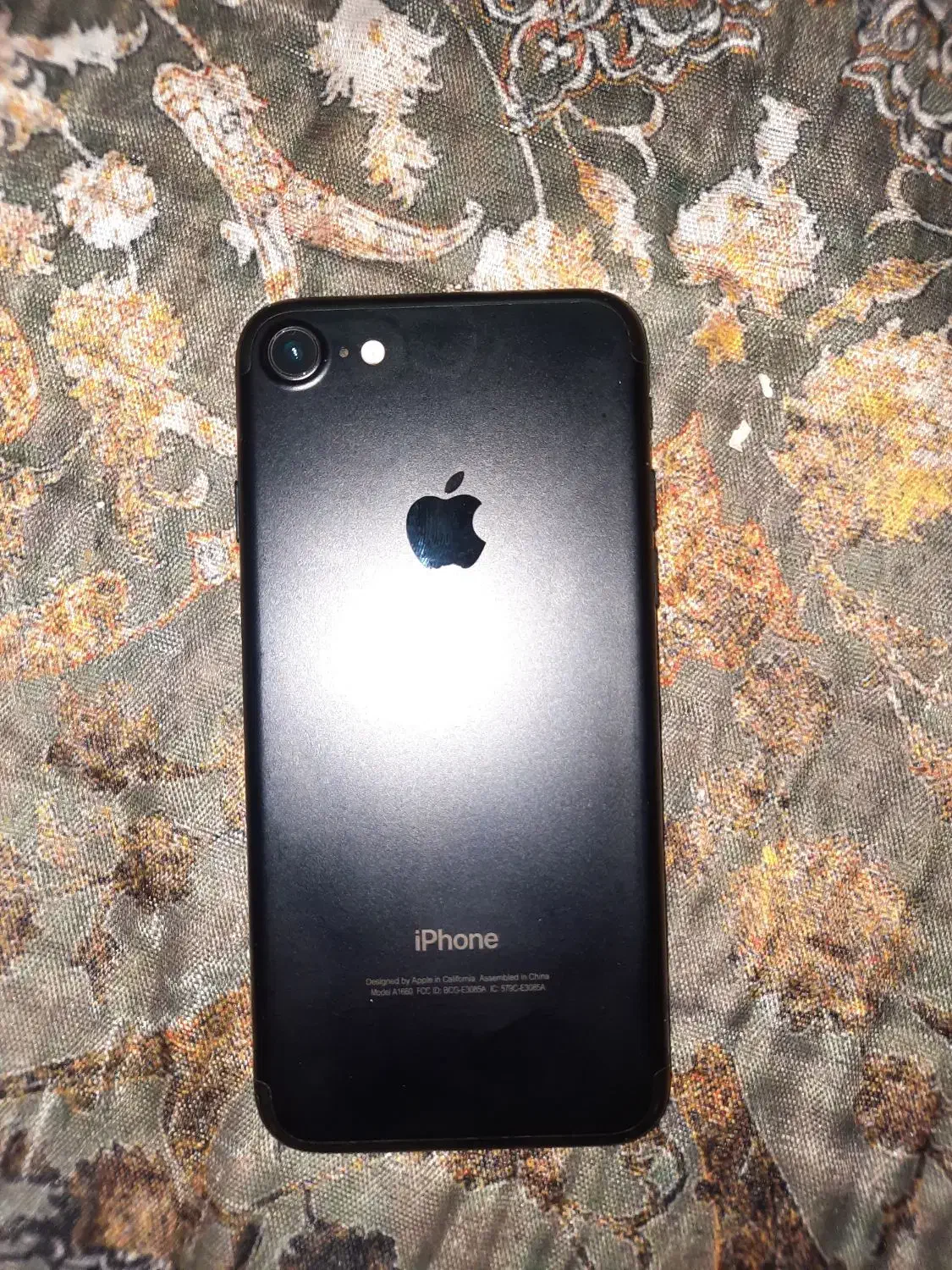 آیفون ۷ ۱۲۸ گیگ مشکی|موبایل|ری, حمزهآباد|دیوار