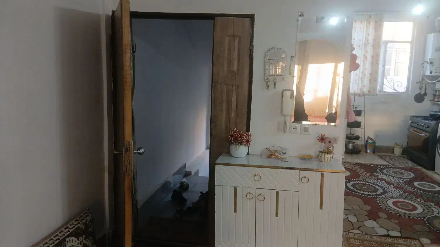 رهن واجاره آپارتمان|اجارهٔ آپارتمان|نوده انقلاب, |دیوار