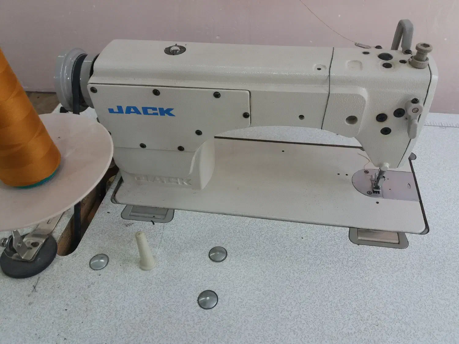 ۵عدد چرخ خیاطی برای فروش جک.زوجی و...|چرخ خیاطی و ریسندگی|نهاوند, |دیوار