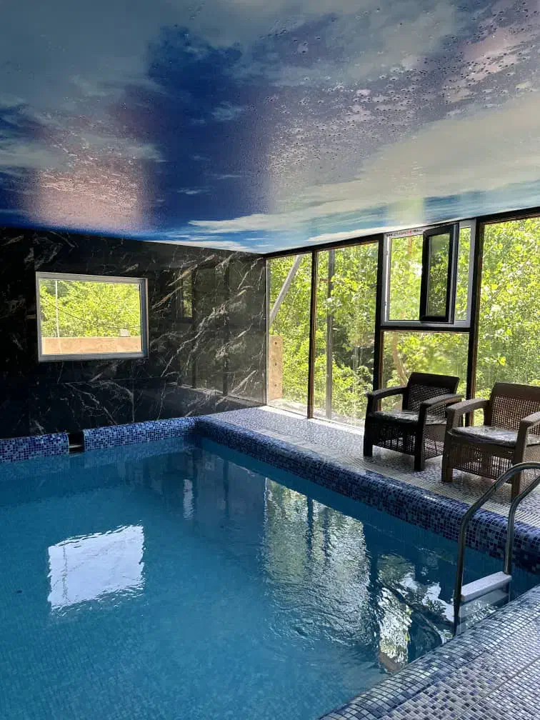 انواع کلبه های استخر دار کلبه معمولی و جکوزی دار|اجارهٔ کوتاه‌مدت ویلا و باغ|شیرگاه, |دیوار