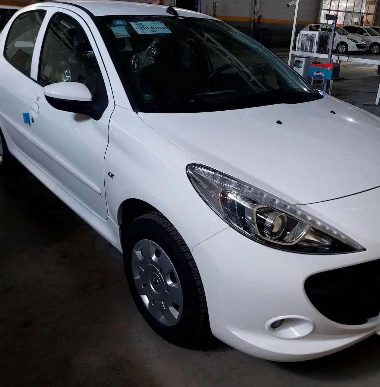 پژو ۲۰۷ مدل ۱۴۰۴|خودرو سواری و وانت|درمیان, |دیوار