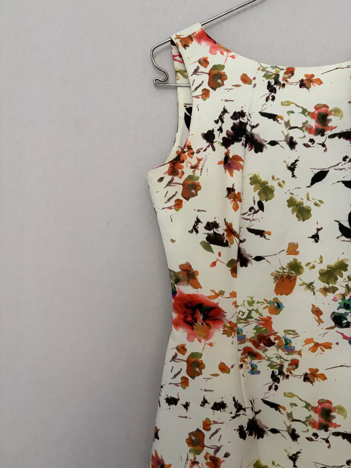 پیراهن مجلسی|لباس|تهران, فلسطین (میدان انقلاب)|دیوار