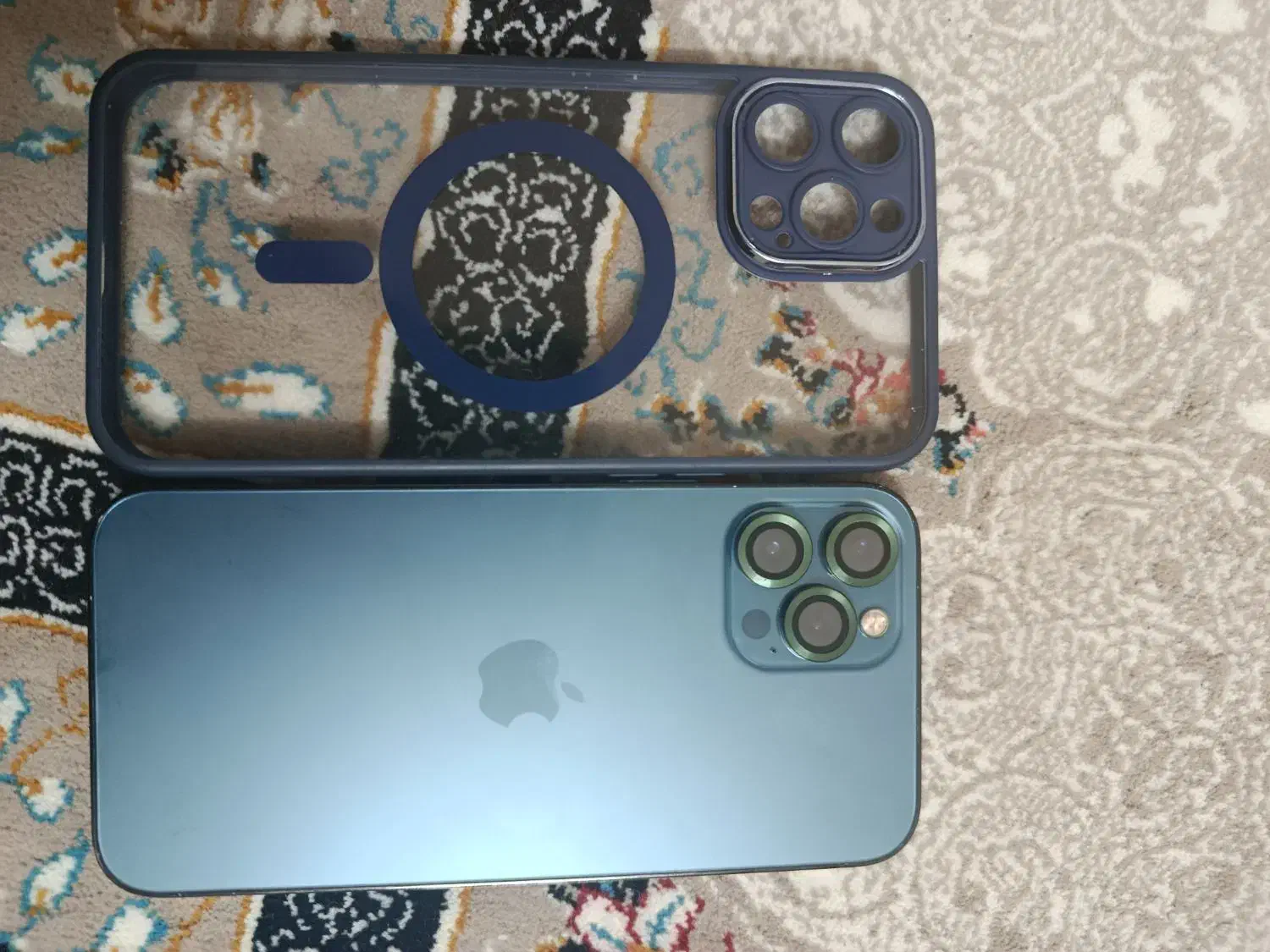 ایفون ۱۲ پرو مکس با شارژر و رابط اصلی|موبایل|تربت جام, فاز ۱ فرهنگیان|دیوار