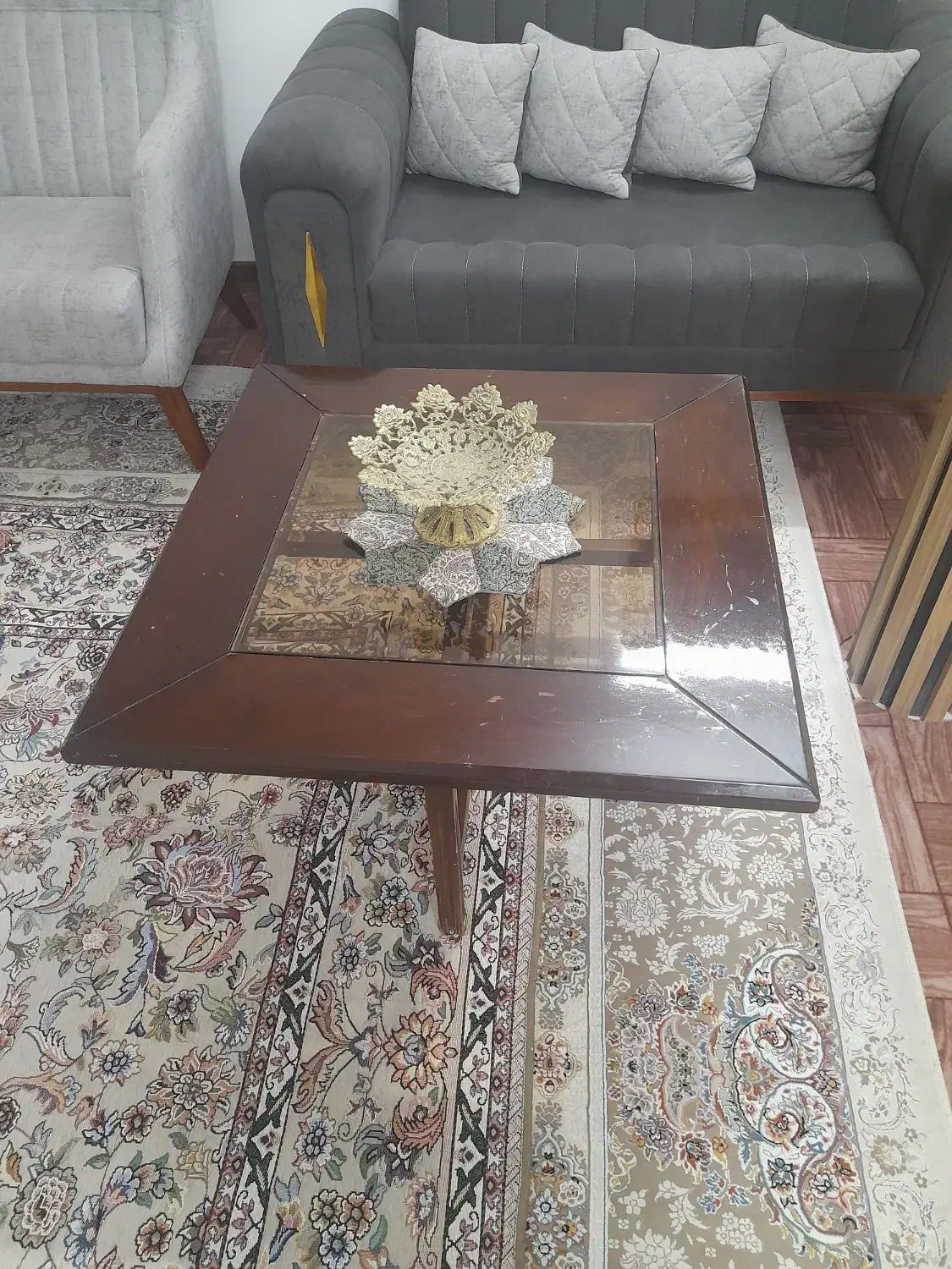 میز جلو مبلی|مبلمان خانگی و میز عسلی|بروجرد, |دیوار