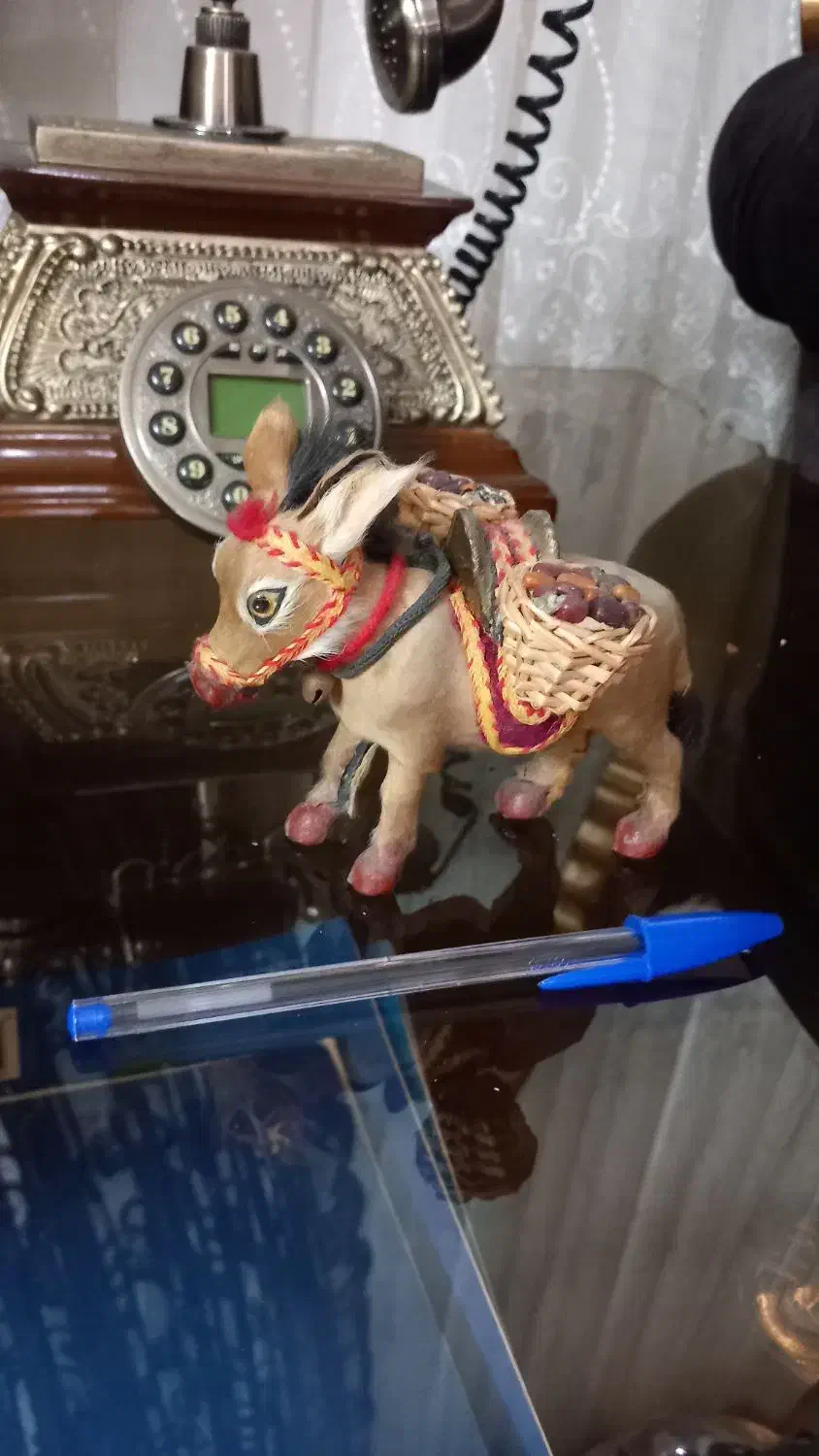 دکوری زیبا قدیمی اندازه حدود ۱۷سانتی|صنایع دستی و سایر لوازم تزئینی|لاهیجان, انقلاب|دیوار