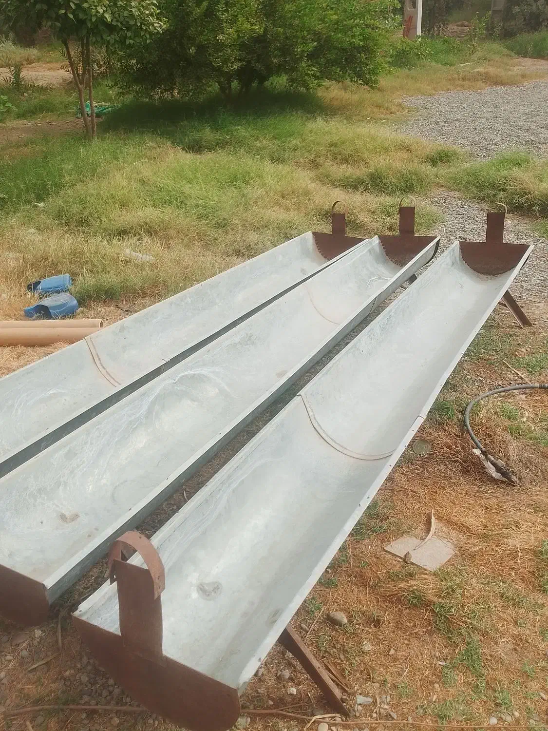 جای علوفه .آب خوری|لوازم جانبی حیوانات|کهنوج, |دیوار