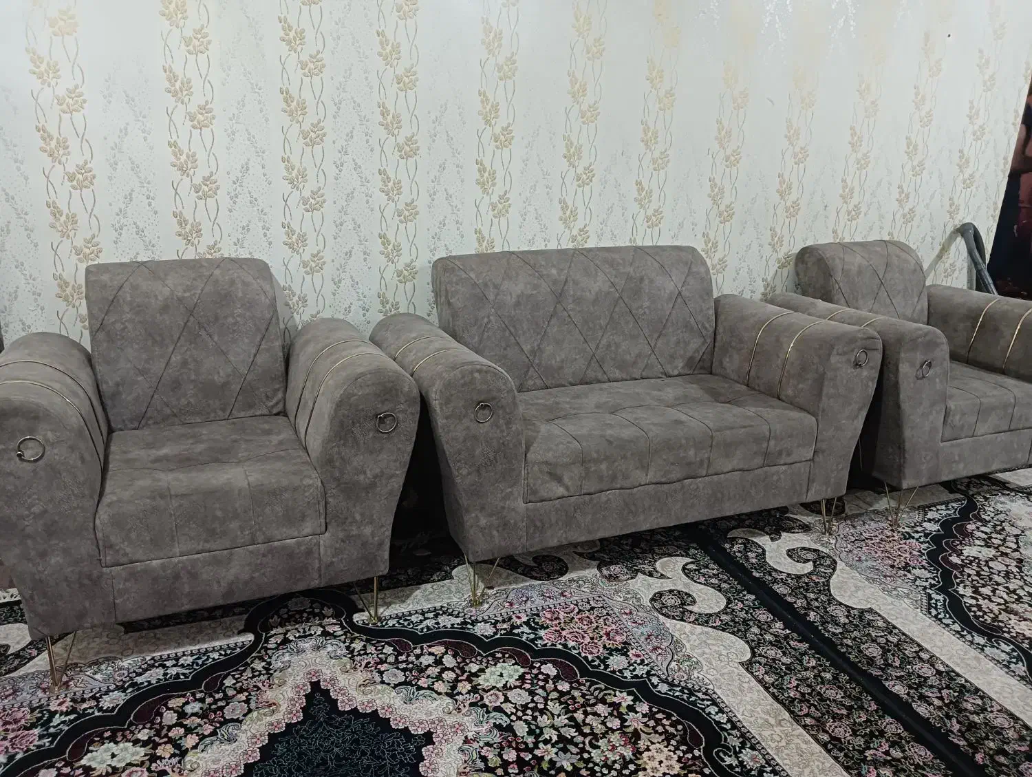 مبل۷نفره|مبلمان خانگی و میز عسلی|اهواز, معین زاده|دیوار