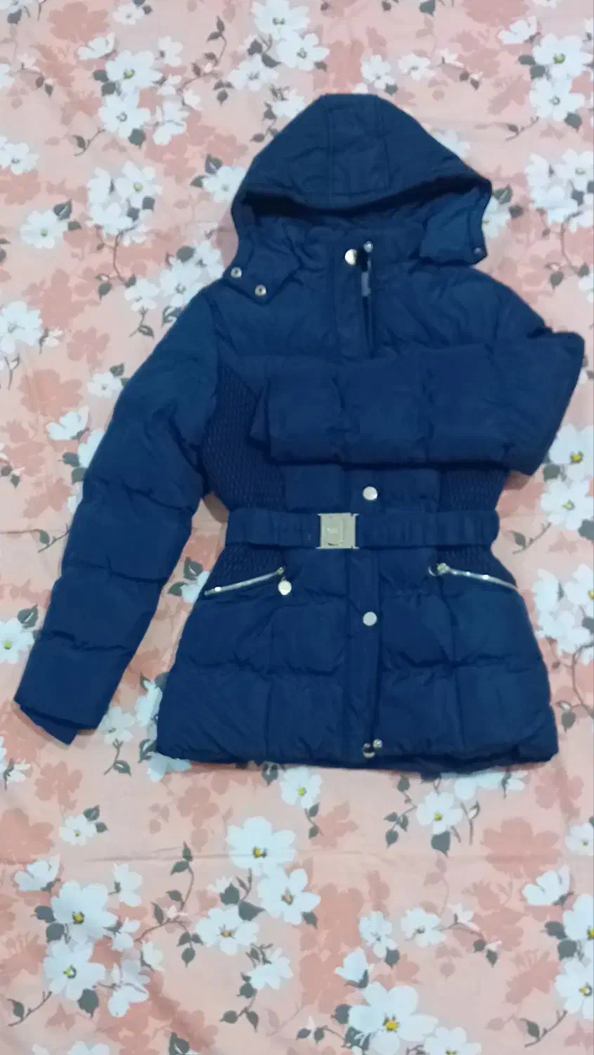 پالتو دخترانه|لباس|مهاباد (آذربایجان غربی), |دیوار