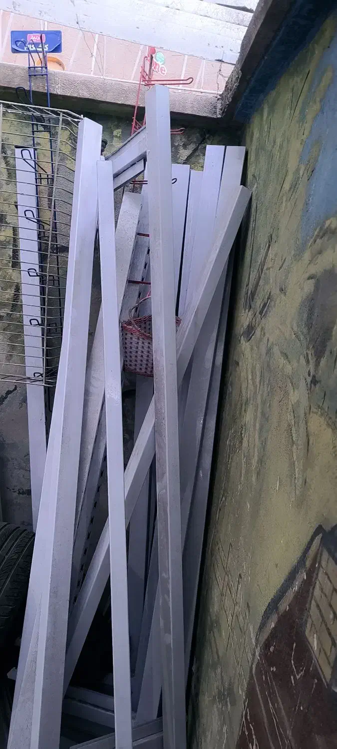 قفسه|فروشگاه و مغازه|اندیشه, اندیشه فاز ۱|دیوار