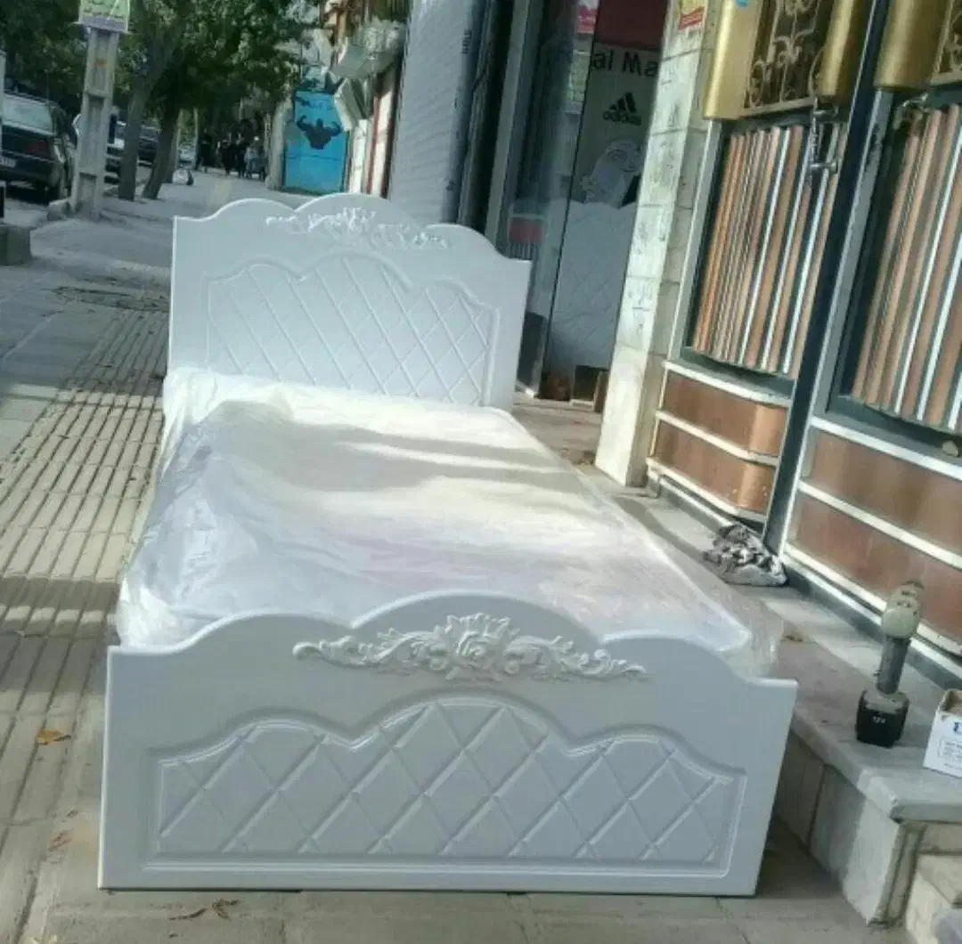 تخت تک نفره جدید مدل کلاسیک به قیمت تولید|تخت و سرویس خواب|پارس‌آباد, |دیوار