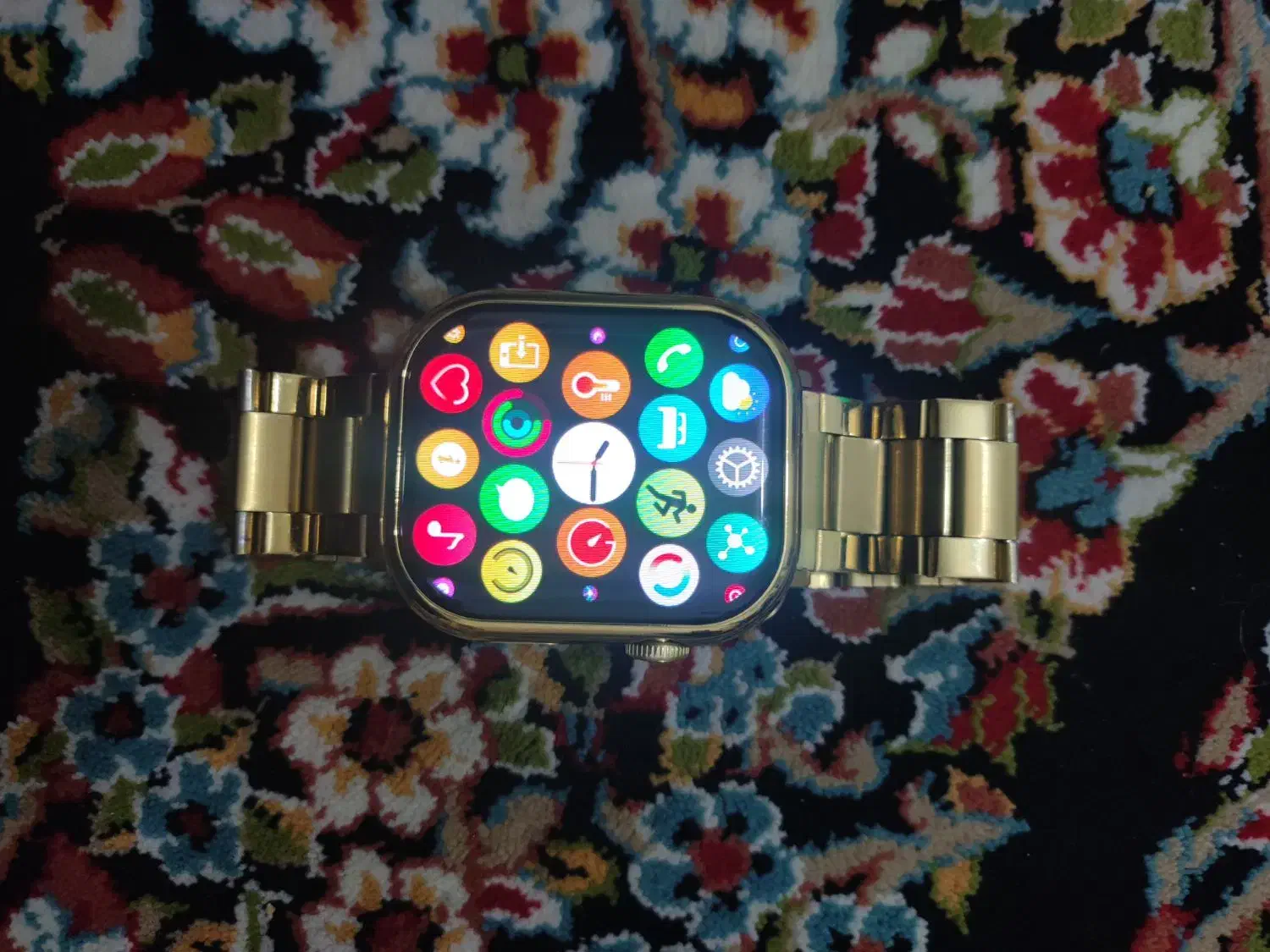 ساعت هوشمند|ساعت|رباطکریم, کیکاور|دیوار