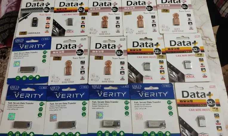 فلش verity۳۲|لوازم جانبی موبایل و تبلت|مشهد, عیدگاه|دیوار