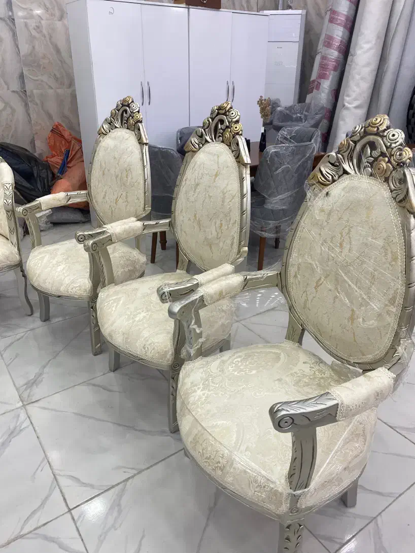 مبل سلطنتی با منصفانه ترین قیمت|مبلمان خانگی و میز عسلی|برازجان, |دیوار