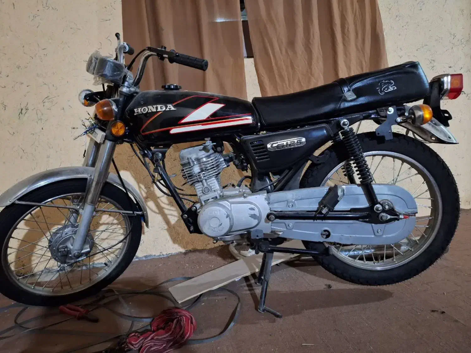 دوتا موتور۴۰|موتورسیکلت|فین, |دیوار