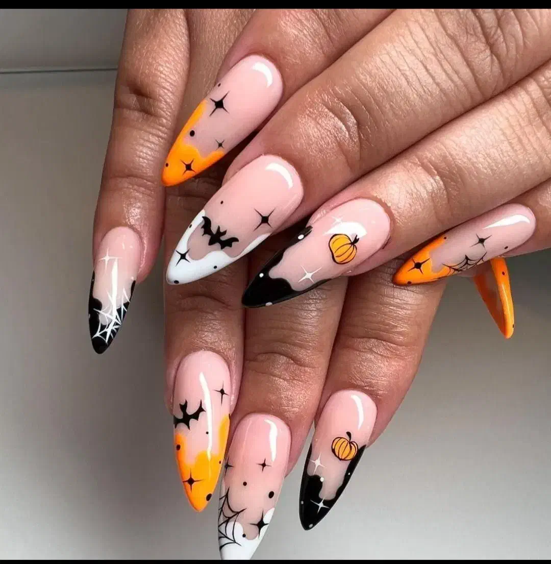 کاشت ناخن|خدمات آرایشگری و زیبایی|پرند, فاز ۲|دیوار