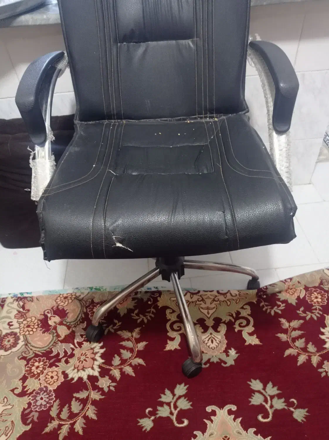 فروش صندلی یک عدد گاو صندوق و پنکه|صندلی و نیمکت|رشت, حمیدیان|دیوار