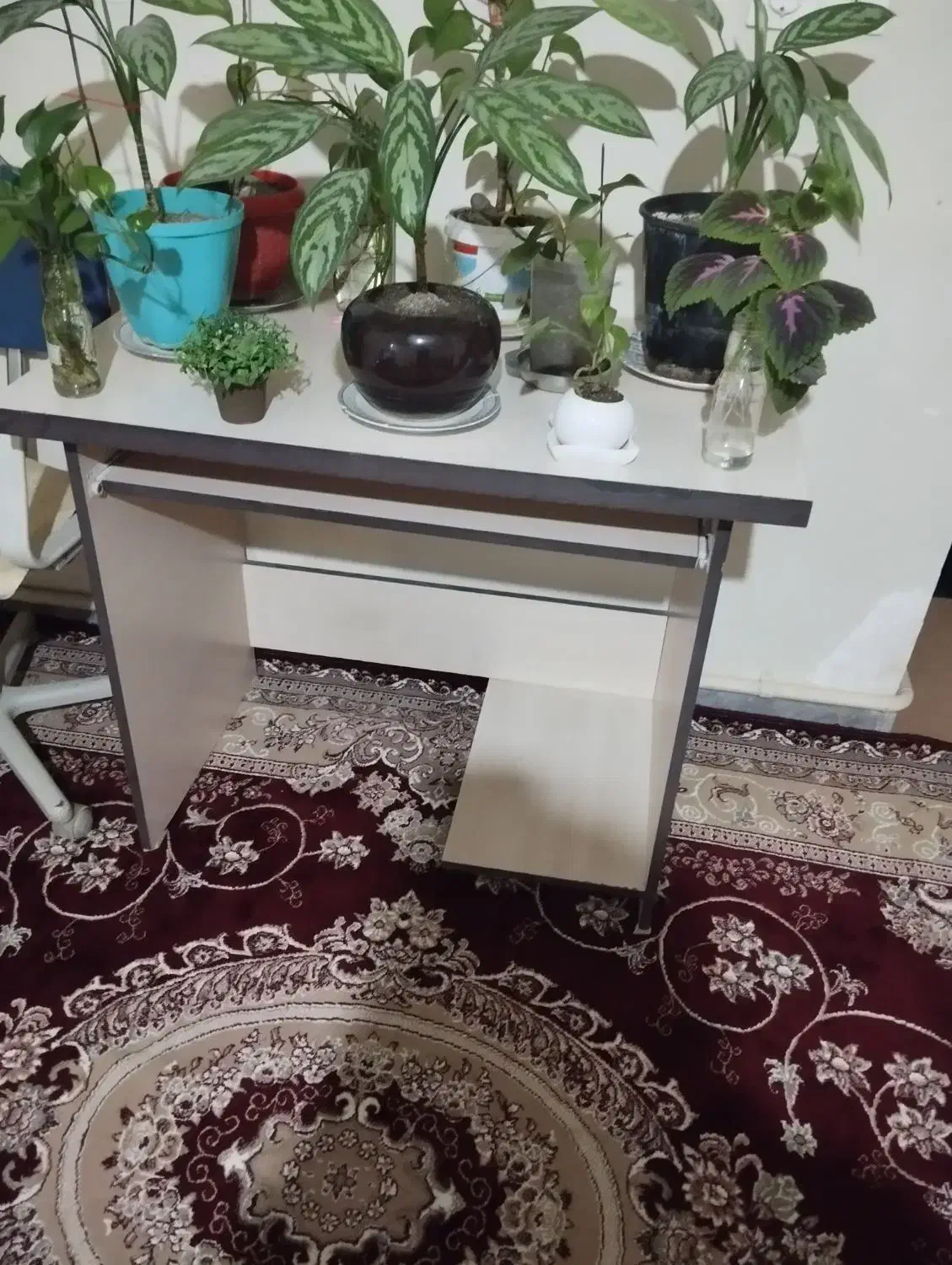 میز کامپیوتر|میز تحریر و کامپیوتر|پیشوا, |دیوار