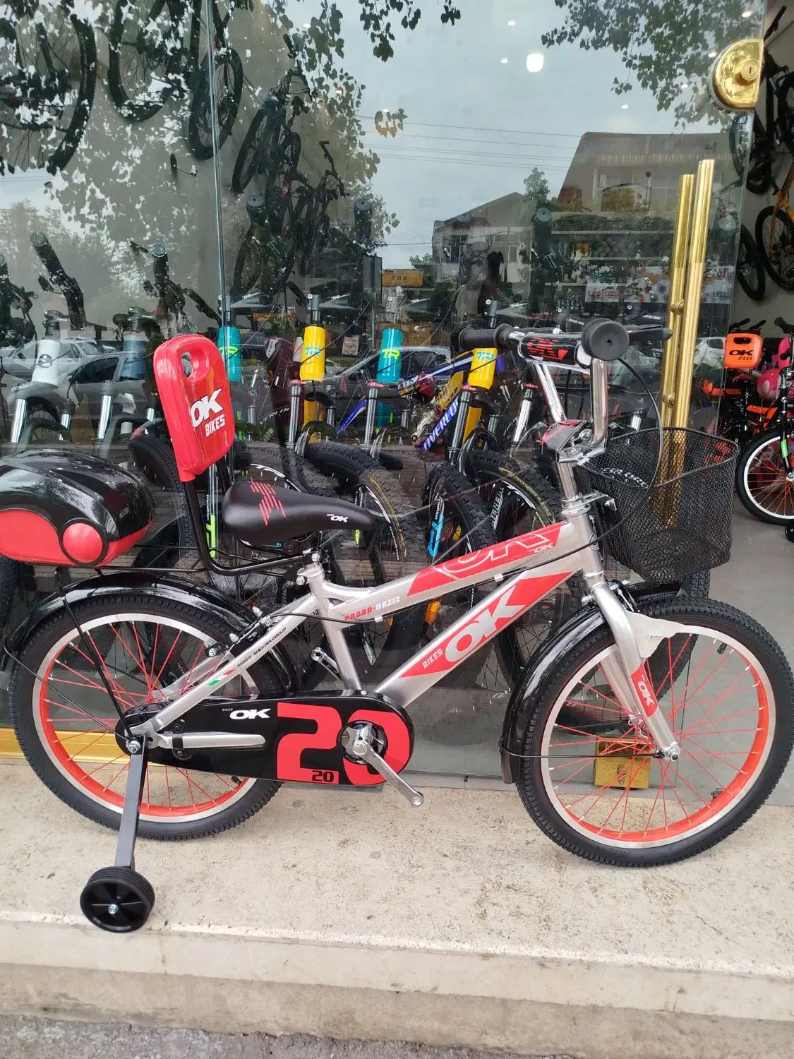 دوچرخه سایز20سبددار مارکOK|دوچرخه، اسکیت، اسکوتر|رشت, یخسازی|دیوار