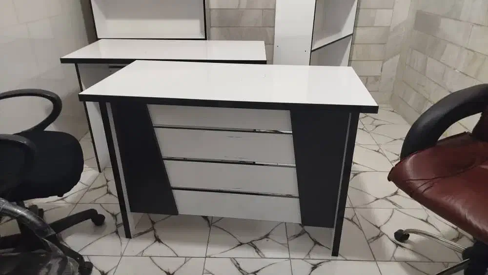 میز مدیریت، میز تحریر، میز اداری|فروشگاه و مغازه|فردیس, شهرک شهید حسینی|دیوار