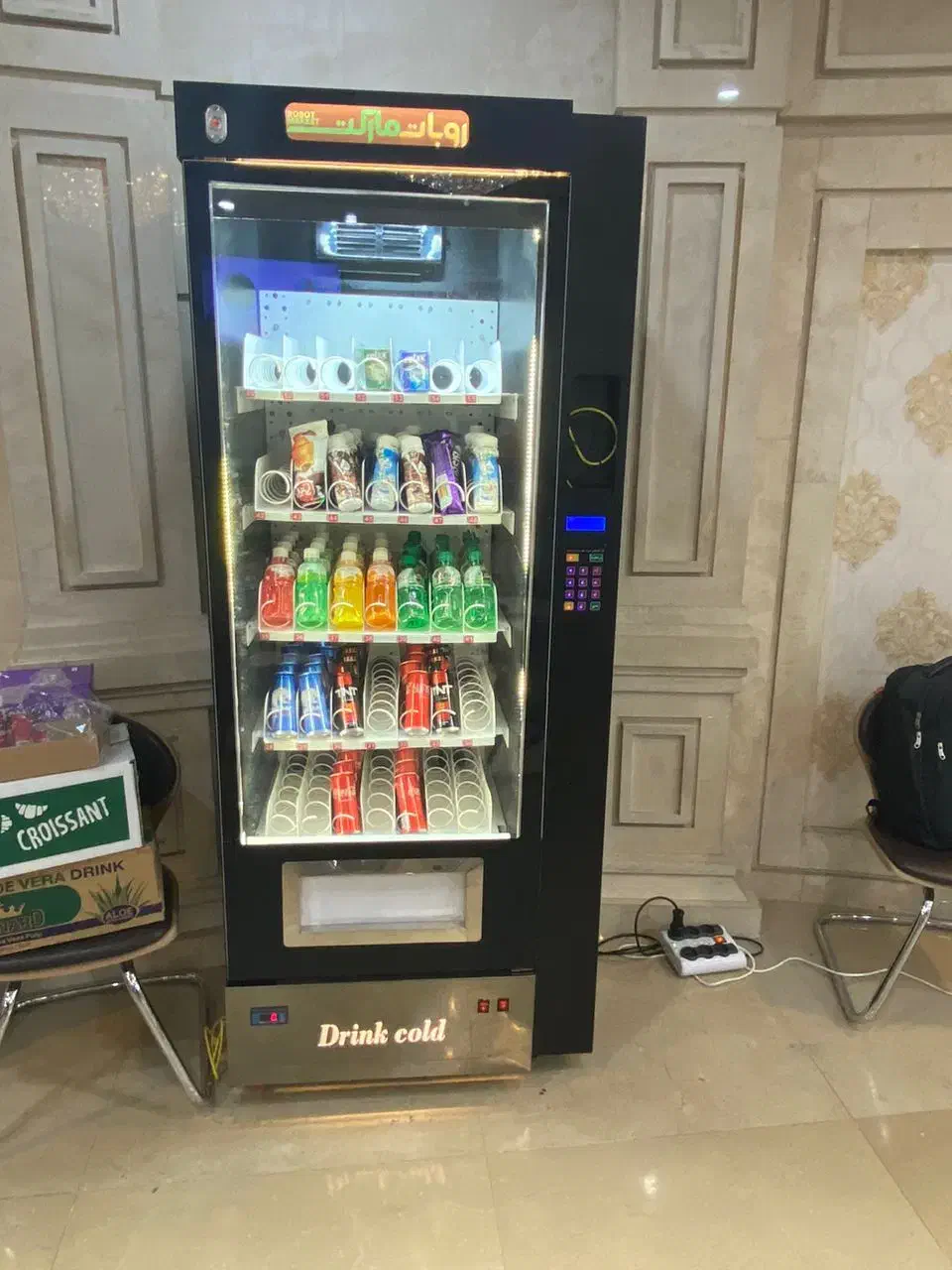 دستگاه فروش خودکار وندینگ ماشین|فروشگاه و مغازه|بهشهر, |دیوار