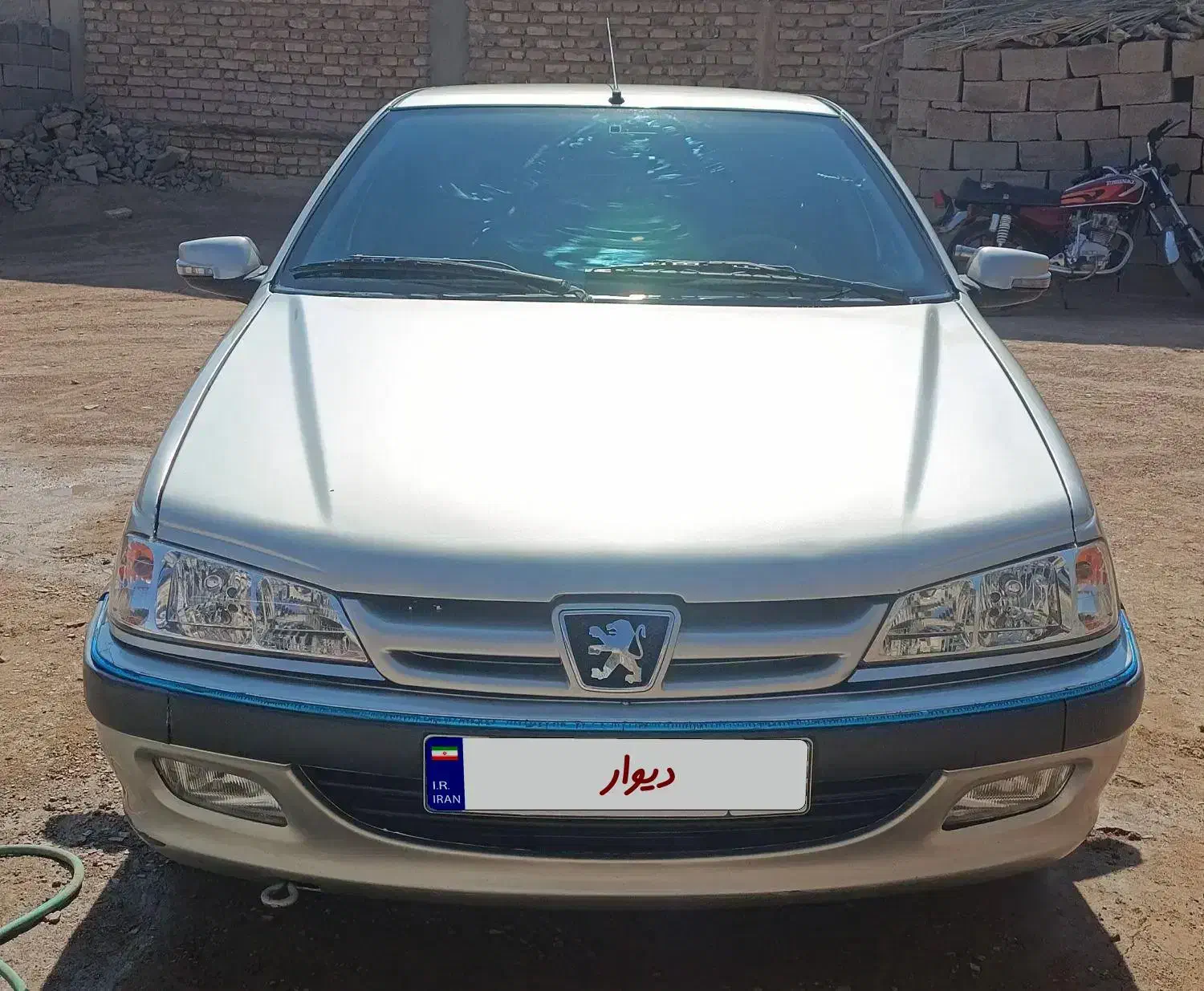 پژو پارس 84|خودرو سواری و وانت|بردسیر, |دیوار