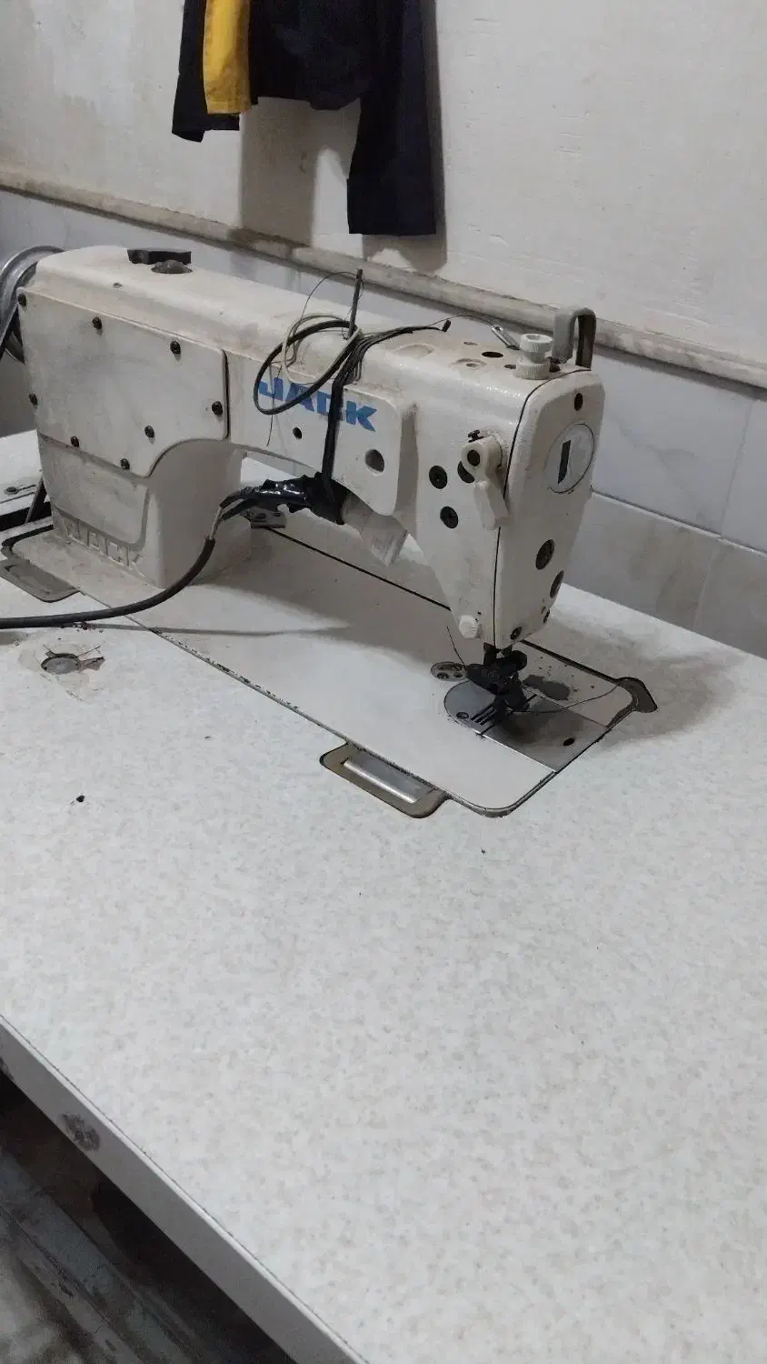 چرخ جک|چرخ خیاطی و ریسندگی|قنوات, |دیوار