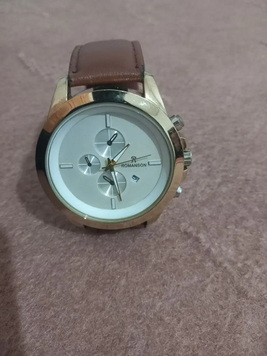 ساعت تقویم دار در حد نو|ساعت|صحنه, |دیوار