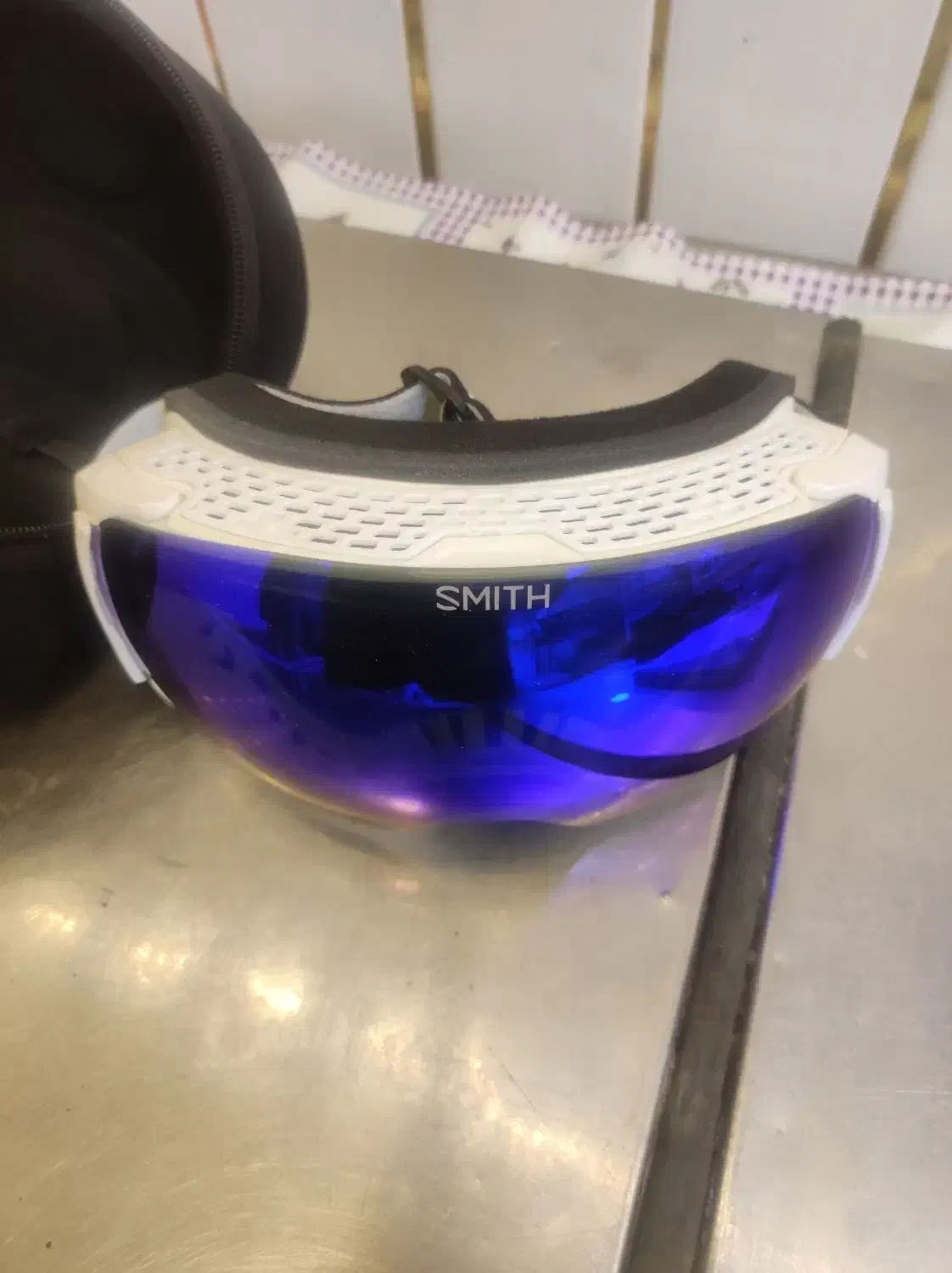 عینک طوفان|کوهنوردی و کمپینگ|میانه, |دیوار