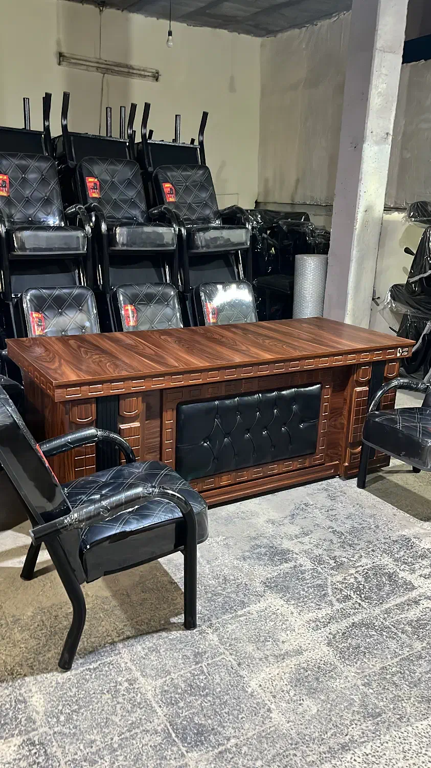 میز و صندلی اداری ویژه|مبلمان اداری|اصفهان, ملکشهر|دیوار