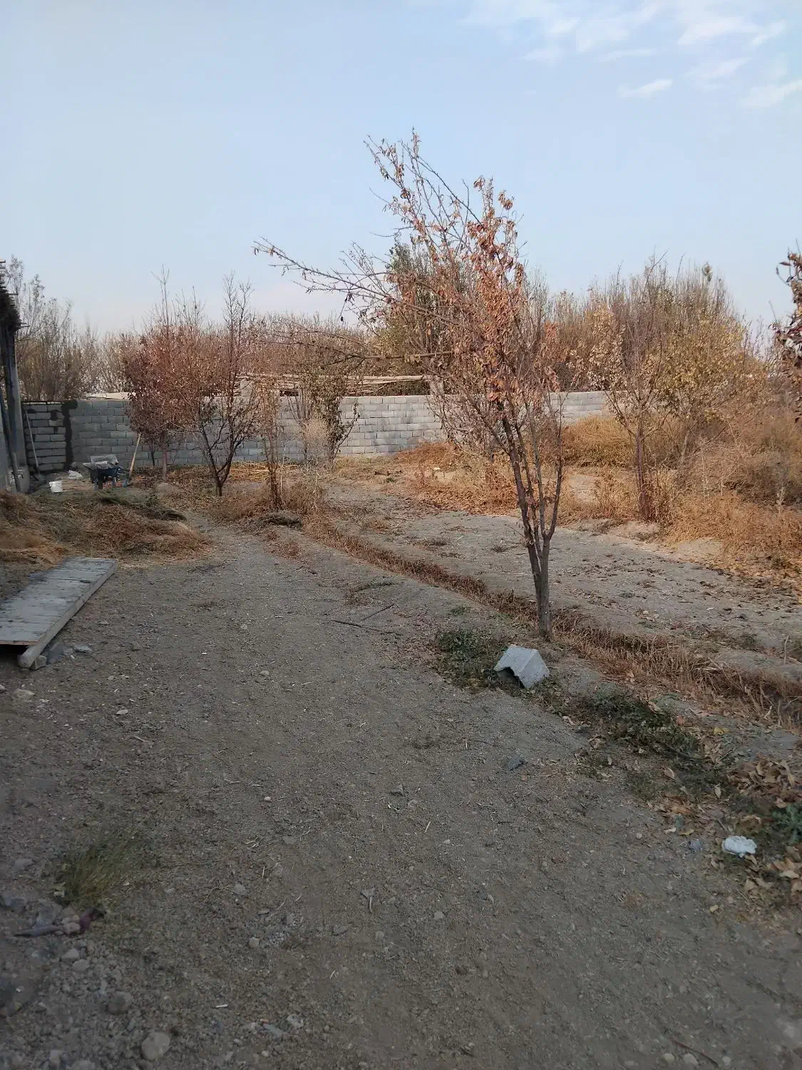 معاوضه زمین با ماشین شاسی بلند|فروش زمین و ملک کلنگی|ابریشم, |دیوار