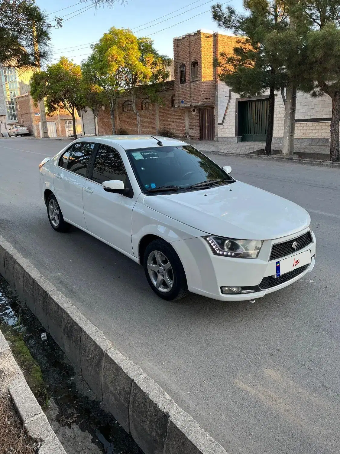 دنا|خودرو سواری و وانت|مراغه, |دیوار