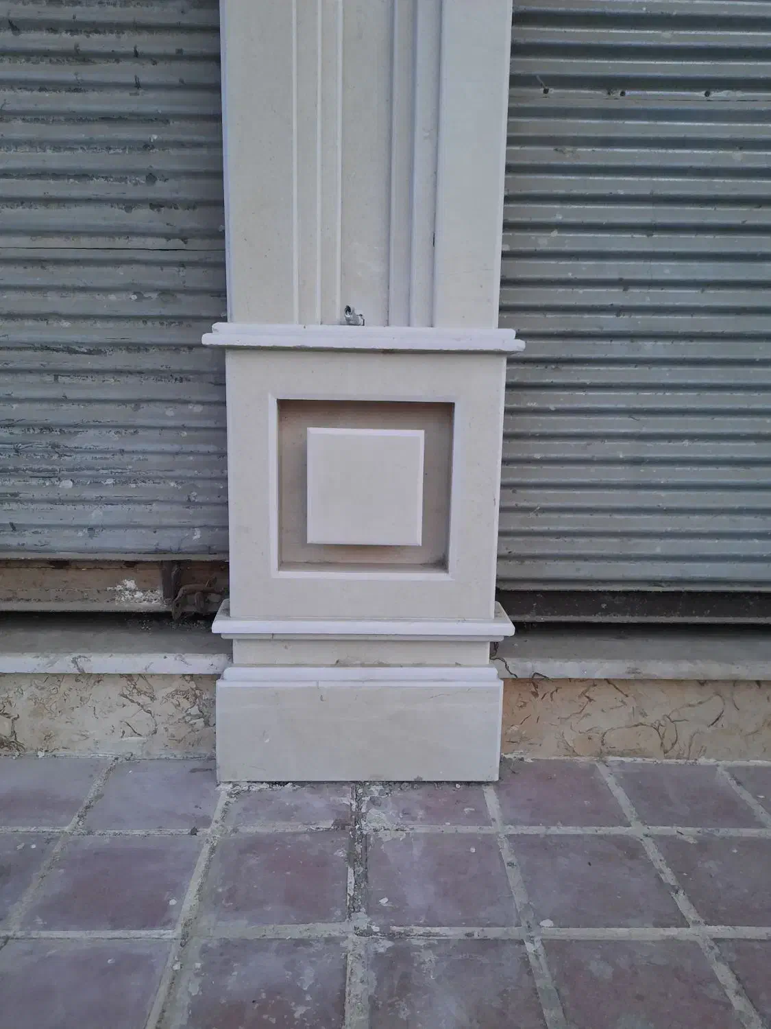 کارگر کاشی کاری وسنگ کاری|استخدام معماری، عمران و ساختمانی|لنگرود, |دیوار