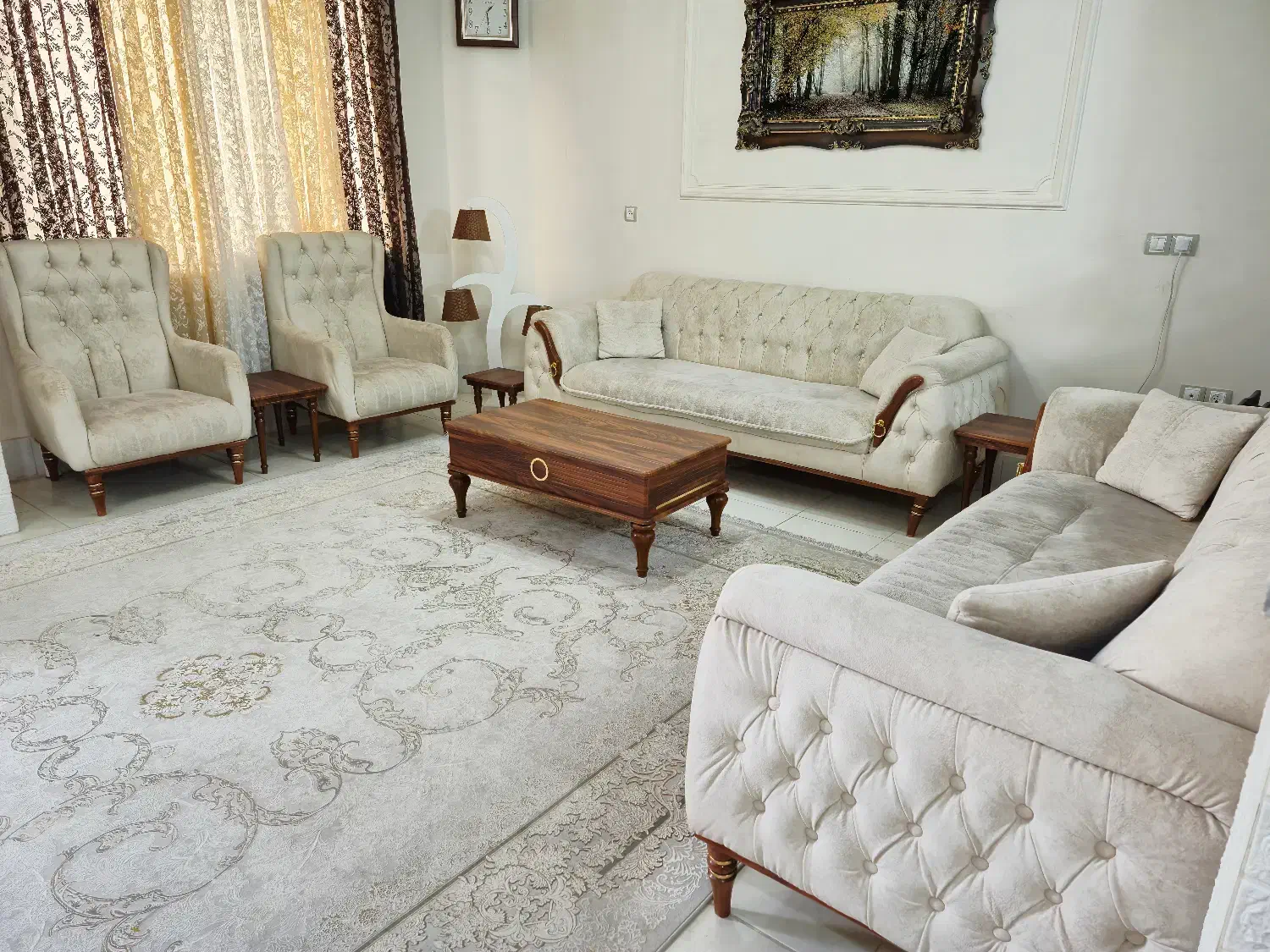 مبل راحتی همراه میز و عسلی|مبلمان خانگی و میز عسلی|ابهر, |دیوار