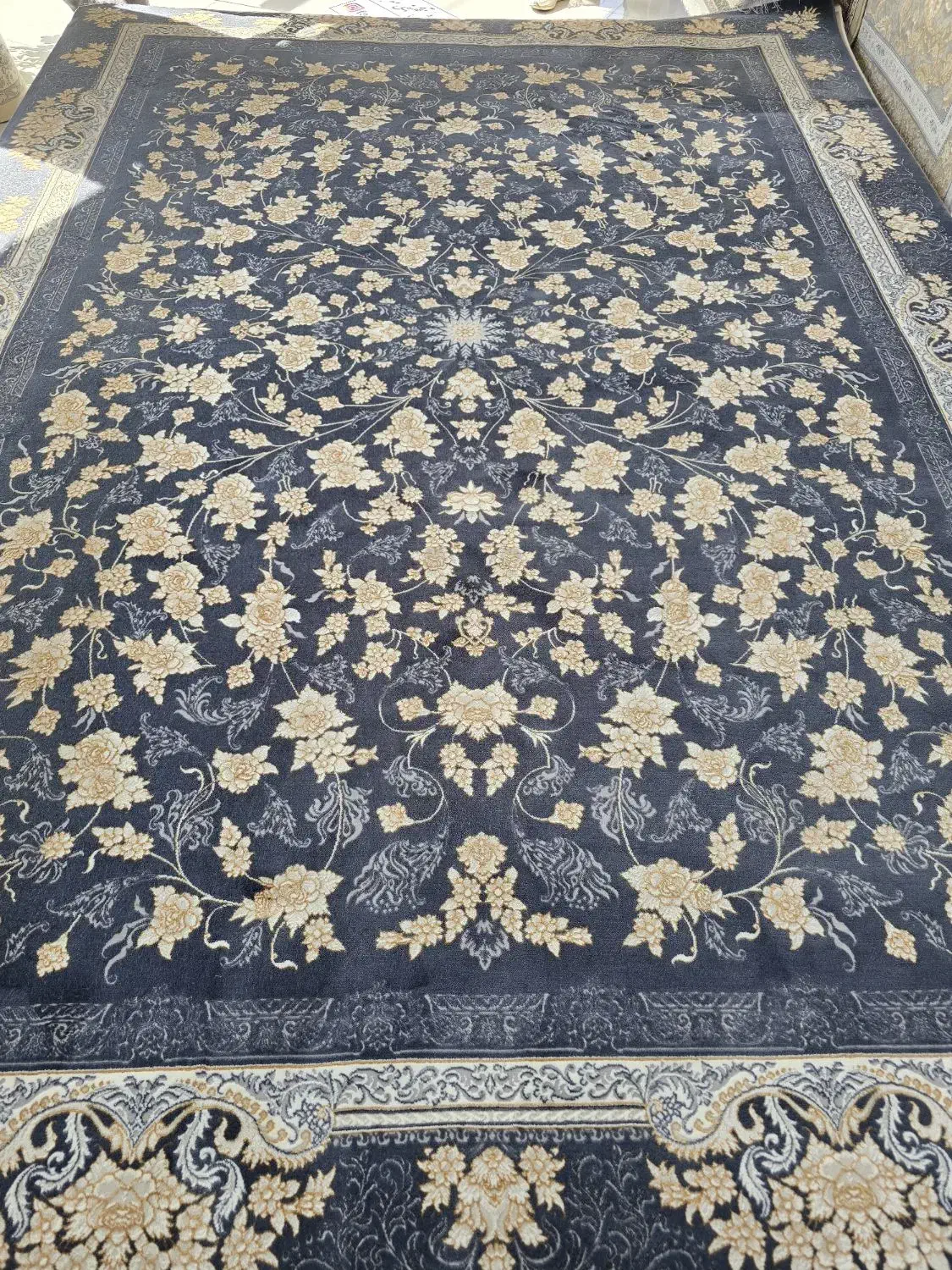 ۴تخته۹متری۷۰۰شانه۲۵۵۰تراکم طلاکوب اصل|فرش|مهاباد (آذربایجان غربی), |دیوار