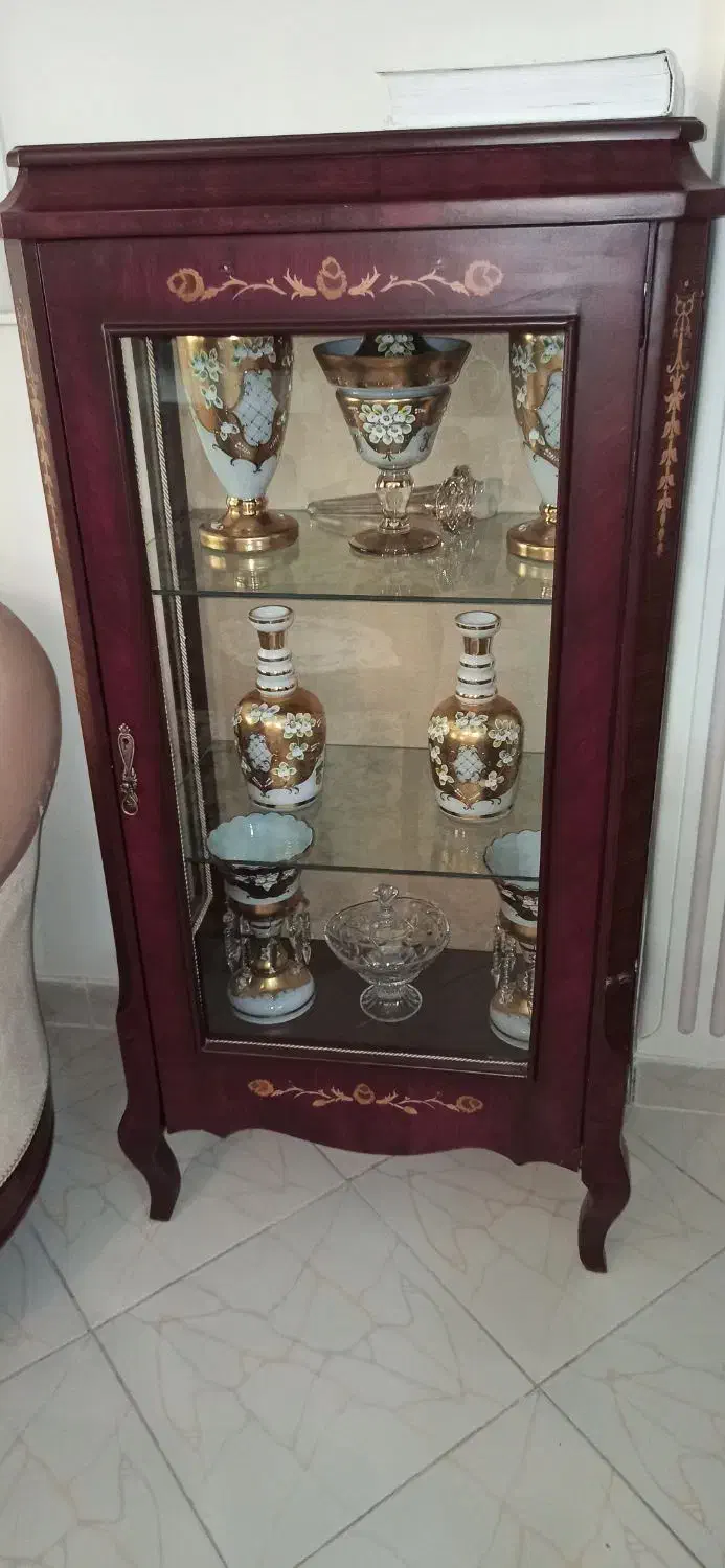 2عدد مینی ویترین در حد نو|بوفه، ویترین، کنسول|قزوین, |دیوار