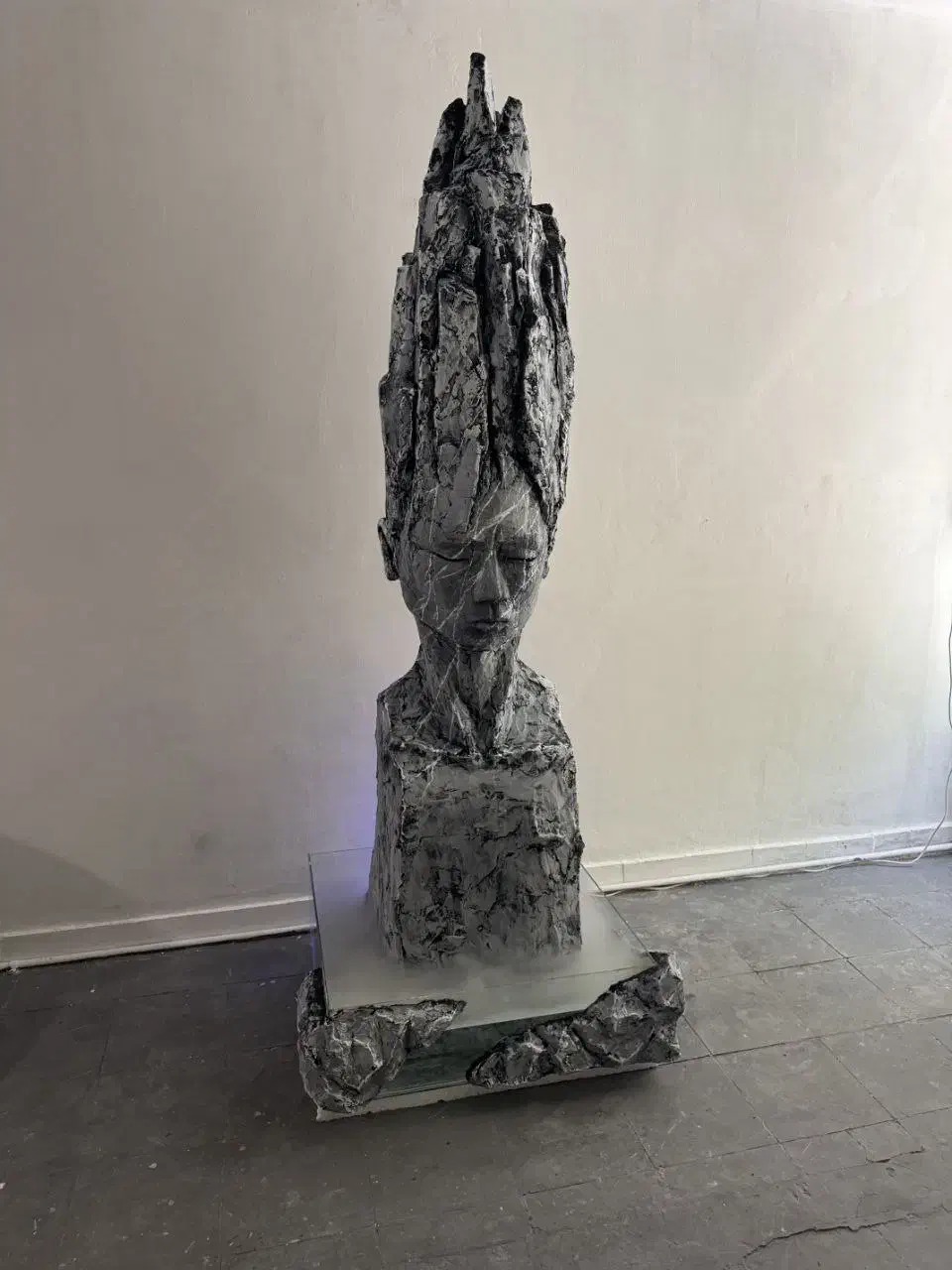 آبنما صخره‌ای|مصالح و تجهیزات ساختمان|اسلام‌شهر, باغ فیض|دیوار