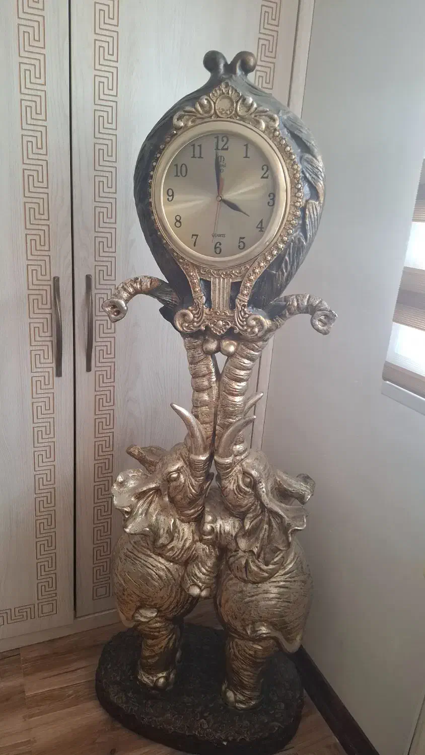 ساعت شیک و سلطنتی|ساعت دیواری و تزئینی|همدان, |دیوار