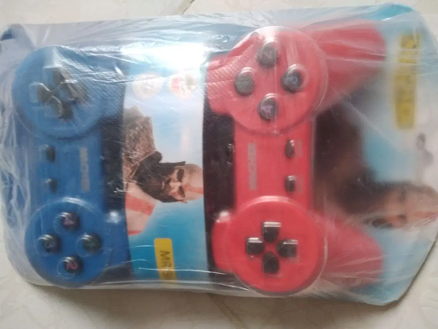 دو عدد دسته بازی برای کامپیتر و لپ تاپ|قطعات و لوازم جانبی رایانه|سهند, |دیوار