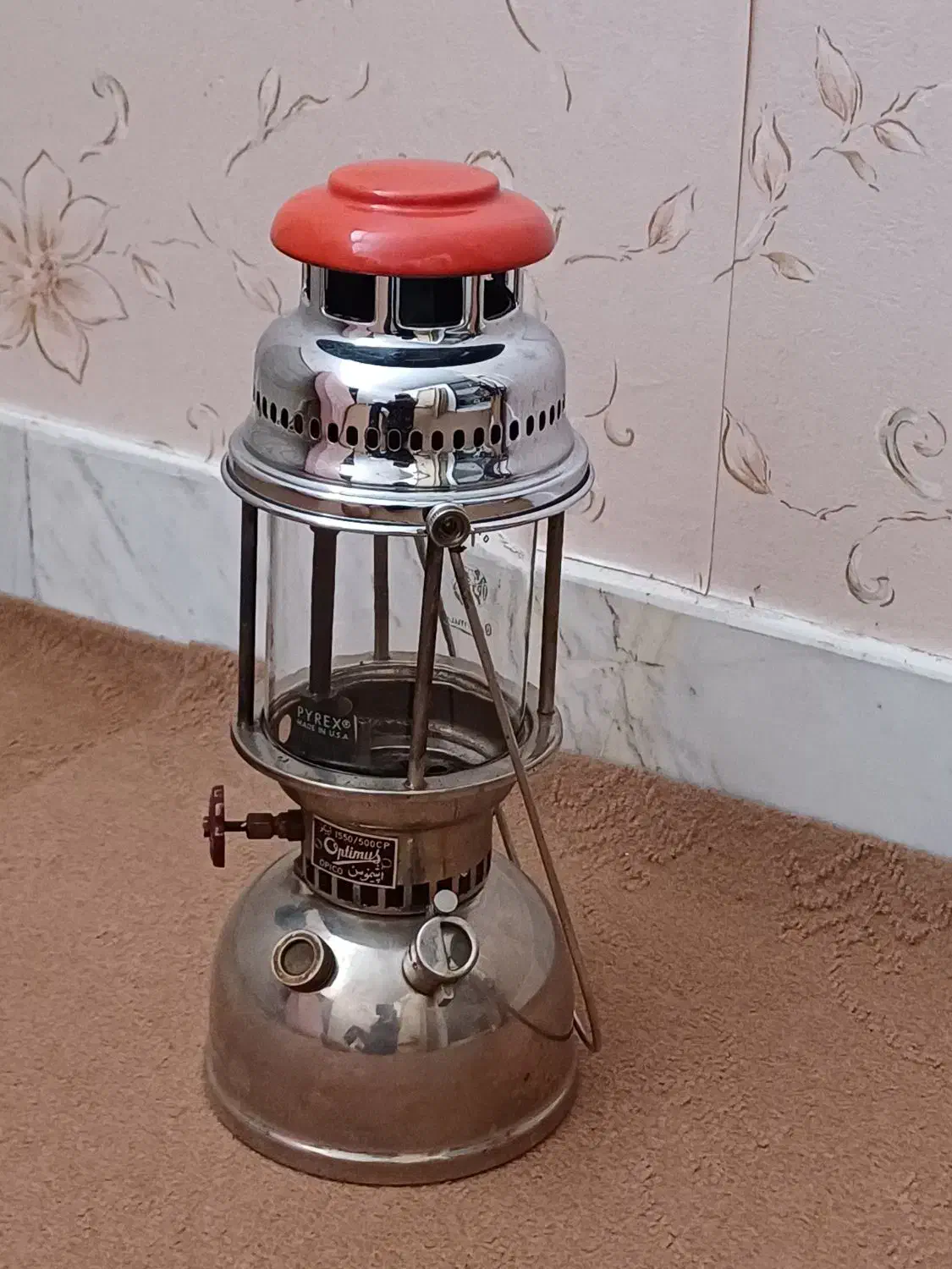 چراغ زنبوری اپتیموس سوئدی|کلکسیون اشیاء عتیقه|قم, پردیسان|دیوار