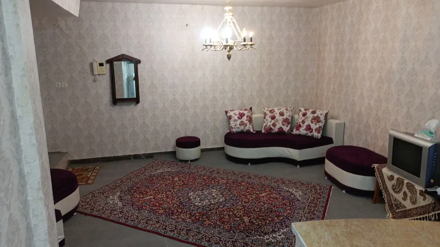 اجاره خانه ویلایی  سویت روزانه ستارخان ،عفیف|اجارهٔ کوتاه‌مدت آپارتمان و سوئیت|شیراز, عفیف‌آباد|دیوار