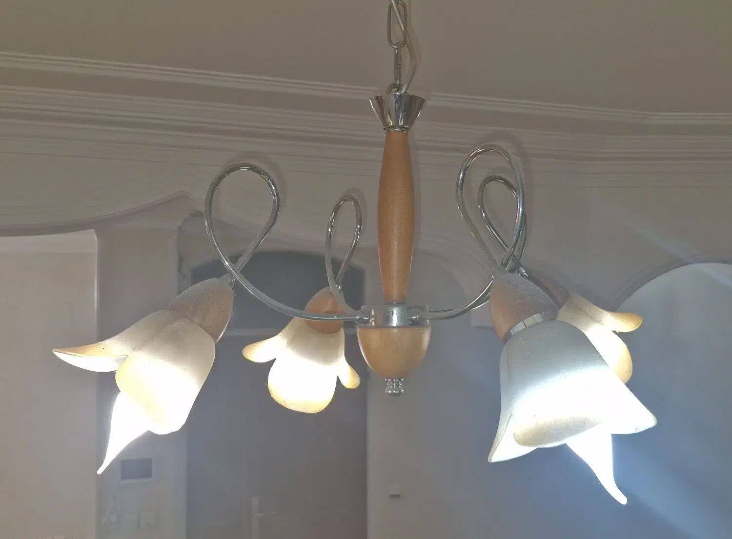 لوستر چهارشاخه|لوستر و چراغ آویز|تبریز, |دیوار